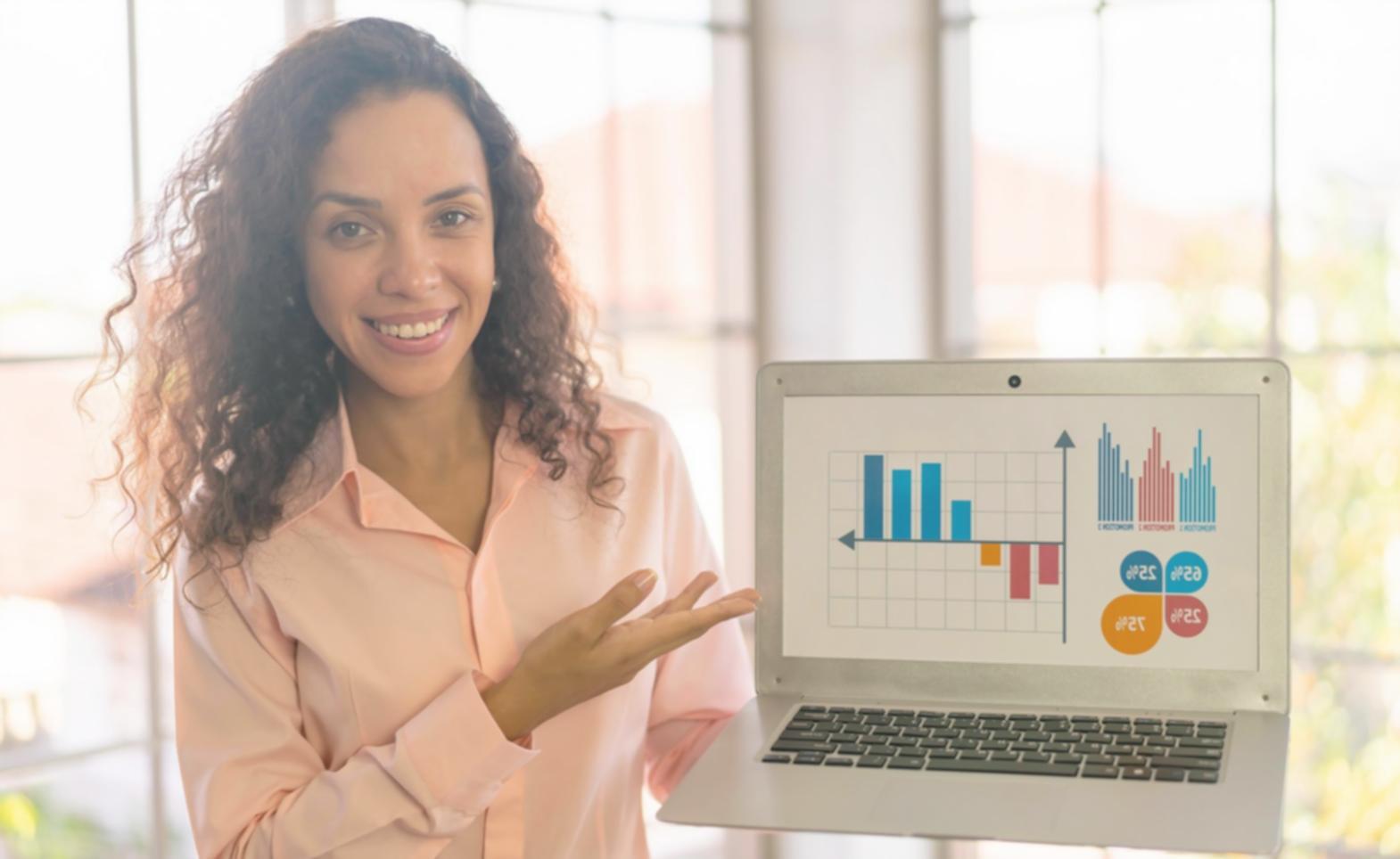 Sesiune educațională despre planificare financiară pentru afaceri